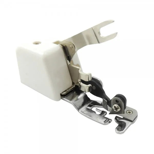 Calcador com Faca para Fazer Overlock em Máquina Doméstica
